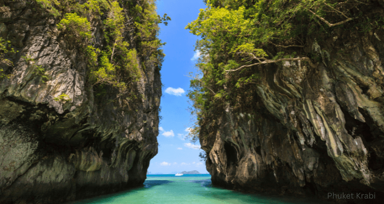 Spectacular Krabi and Phuket Gateway